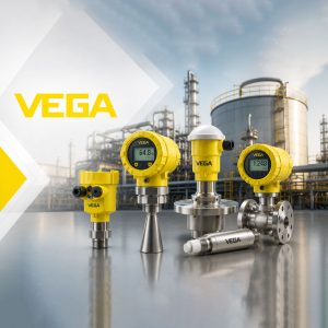 تصویر برند VEGA همراه با تجهیزات اندازه‌گیری و کنترل فرآیند در محیط صنعتی